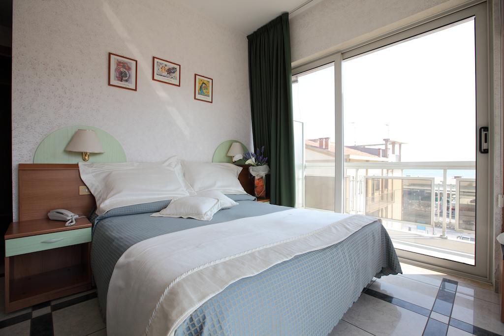 Hotel Baviera ซอตโตมารีนา ห้อง รูปภาพ